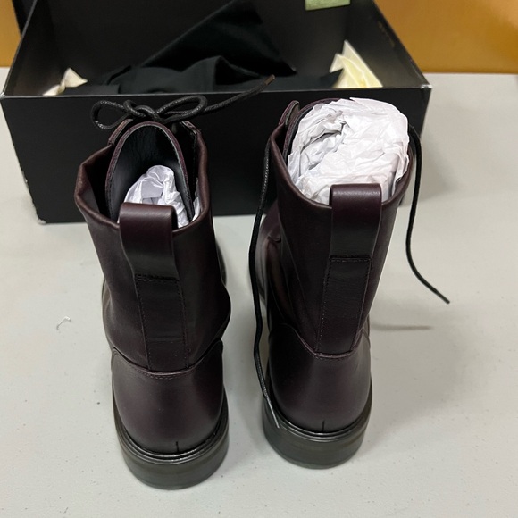 Rag & Bone Slayton lace up boots in dark winterberry - Picture 3 of 7